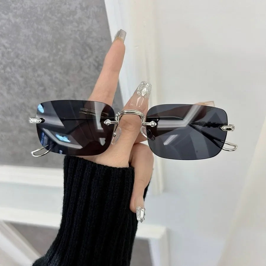 Retro Futuristic Rimless Sunglasses – Red & Blue